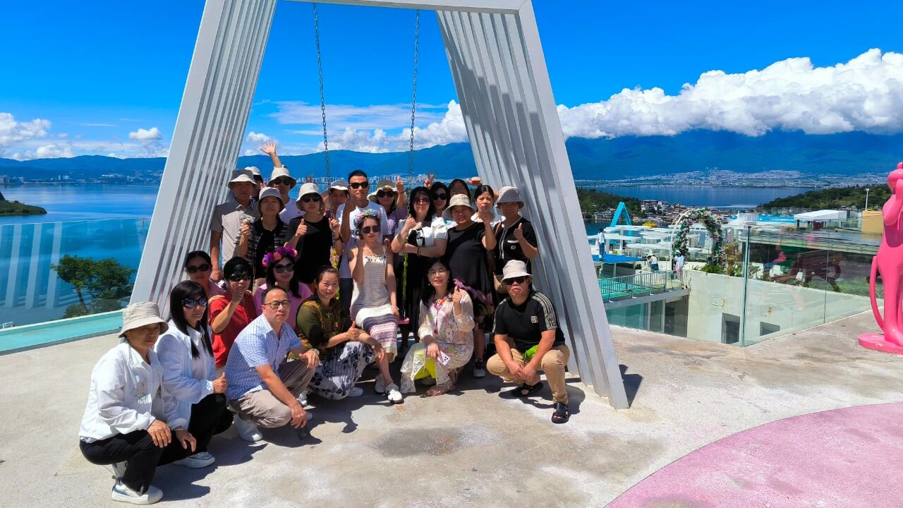 以山海为约，致岁月长情-小轩窗优秀老员工云南之旅圆满落幕